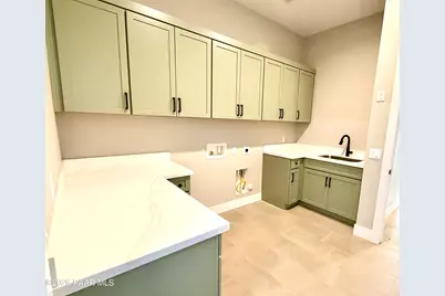 5661 E Blackburn Court, Prescott Valley, AZ 86314 - Photo 14
