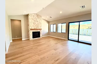 5661 E Blackburn Court, Prescott Valley, AZ 86314 - Photo 4