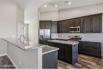 11300 N Retriever Lane, Prescott Valley, AZ 86315 - Photo 10