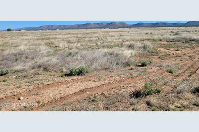 0 W Cherry Blossom Lane, Paulden, AZ 86334 - Photo 1