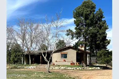 15255 S Middle Ridge Road, Kirkland, AZ 86332 - Photo 1