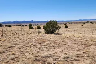 151 E Melody Dr, Paulden, AZ 86334 - Photo 1