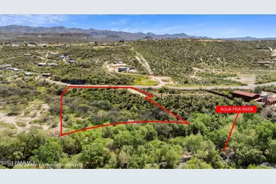 34950 S Kings Way, Black Canyon City, AZ 85324 - Photo 1