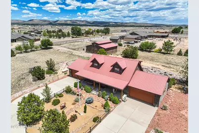 25925 N Vineyard Lane, Paulden, AZ 86334 - Photo 1