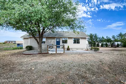 25360 N Robin Drive, Paulden, AZ 86334 - Photo 1