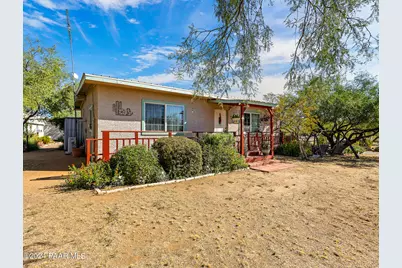 27100 S Bullard Drive, Congress, AZ 85332 - Photo 1
