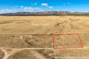 3420 W Limestone Dr, Paulden, AZ 86334 - Photo 1