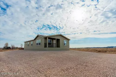 24921 N Verdot Road, Paulden, AZ 86334 - Photo 1