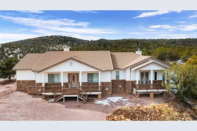 5370 N Skyhawk Road, Chino Valley, AZ 86323 - Photo 1