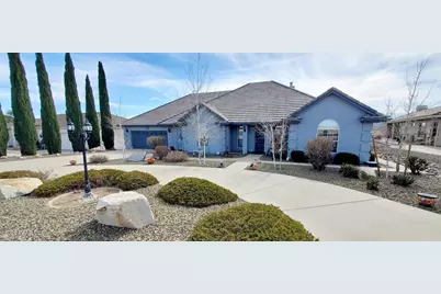 10735 E High Point Drive, Dewey-Humboldt, AZ 86327 - Photo 1