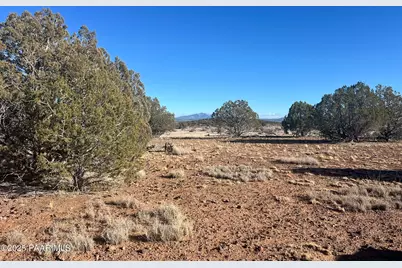 513 Roaming Way, Seligman, AZ 86337 - Photo 1
