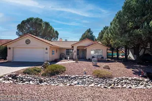 11055 Lariat Ln, Dewey-Humboldt, AZ 86327 - Photo 1