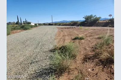 17001 E Spring Valley Road, Mayer, AZ 86333 - Photo 1