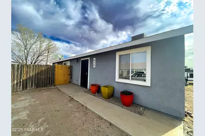 470 W Arrowhead Drive, Paulden, AZ 86334 - Photo 1