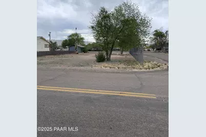 22550 Cedar Street, Seligman, AZ 86337 - Photo 1