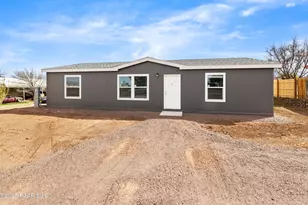 20187 E Mingus Dr, Mayer, AZ 86333 - Photo 1