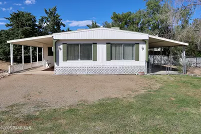 10101 Manzanita Trail, Dewey-Humboldt, AZ 86327 - Photo 1