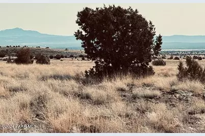 90B Volcano Trail, Ash Fork, AZ 86320 - Photo 1