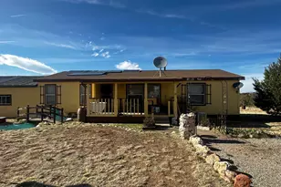 45100 Heavenly Hills Dr, Seligman, AZ 86337 - Photo 1