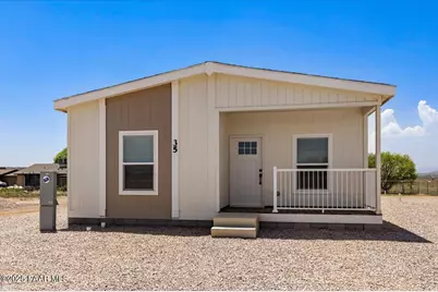 35 W Hawaii Road, Paulden, AZ 86334 - Photo 1