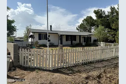 2532 Huron Street, Dewey-Humboldt, AZ 86329 - Photo 1