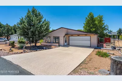 11009 E Lariat Lane, Dewey-Humboldt, AZ 86327 - Photo 1