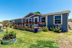 18415 Henry Coe Rd, Peeples Valley, AZ 86332 - Photo 1