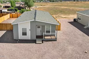 45 W Hawaii Rd, Paulden, AZ 86334 - Photo 1