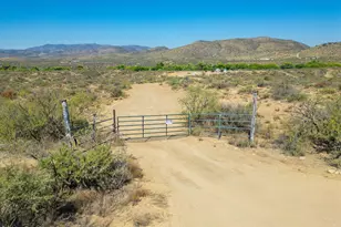 000 S Wagoner Rd, Kirkland, AZ 86332 - Photo 1