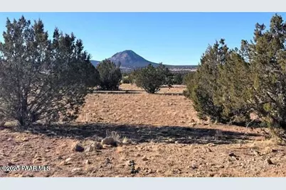 9800 W Boiling Pot Road, Ash Fork, AZ 86320 - Photo 1