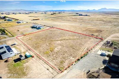 7050 E Stardust Lane, Prescott Valley, AZ 86315 - Photo 1