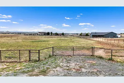 8050 N Open Prairie Lane, Prescott Valley, AZ 86315 - Photo 1