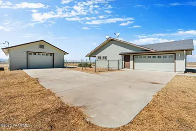 8590 E Pony Express Trail, Prescott Valley, AZ 86315 - Photo 1