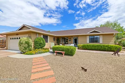 1077 N Cottonwood Spring Drive, Dewey-Humboldt, AZ 86327 - Photo 1