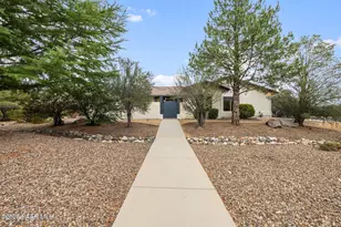 5892 Honeysuckle Rd, Prescott, AZ 86305 - Photo 1