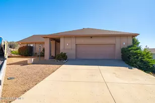 11992 E Rawhide Ridge, Dewey-Humboldt, AZ 86327 - Photo 1