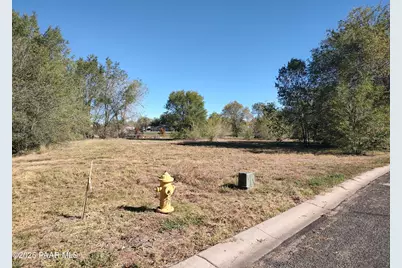 420 Robin Drive, Prescott, AZ 86305 - Photo 1