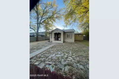 728 N Walnut Street, Prescott, AZ 86305 - Photo 1