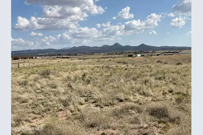 157B Red Tail Lane, Paulden, AZ 86334 - Photo 1