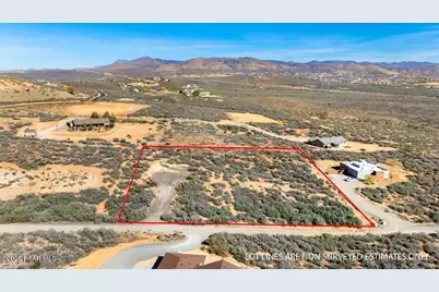 15930 E Lone Fox Trail, Dewey-Humboldt, AZ 86327 - Photo 1