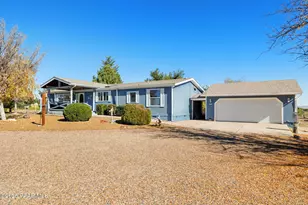 905 Johnson Ln, Chino Valley, AZ 86323 - Photo 1