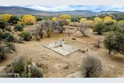 830 S Grisby Road, Skull Valley, AZ 86338 - Photo 1