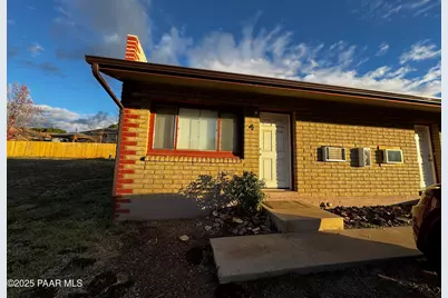 4251 N Viewpoint Drive #4, Prescott Valley, AZ 86314 - Photo 1