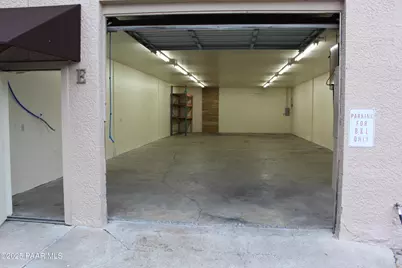418 N Washington Unit E Avenue, Prescott, AZ 86301 - Photo 1