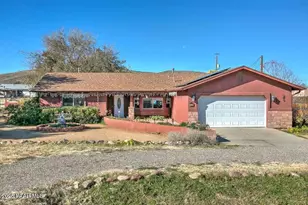 3250 N Mountain View Dr, Prescott Valley, AZ 86314 - Photo 1