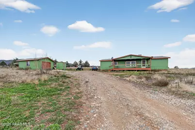 13825 E Bradshaw Road, Dewey-Humboldt, AZ 86329 - Photo 1