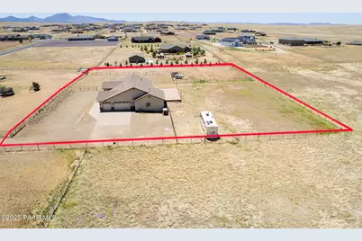 6850 E Wade Lane, Prescott Valley, AZ 86315 - Photo 1