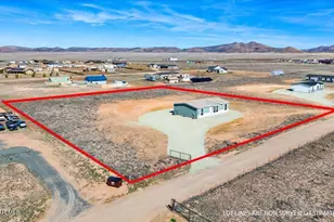 7366 E Bunkhouse Rd, Prescott Valley, AZ 86315 - Photo 1
