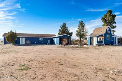 25850 N Poppy Drive, Paulden, AZ 86334 - Photo 1
