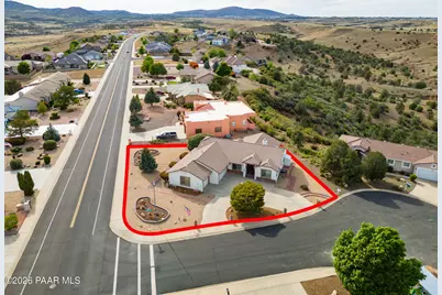 10392 E Old Black Canyon Hwy Highway, Dewey-Humboldt, AZ 86327 - Photo 1